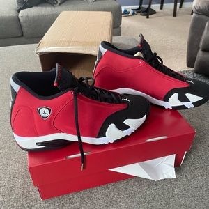 Meet your Posher, Leon